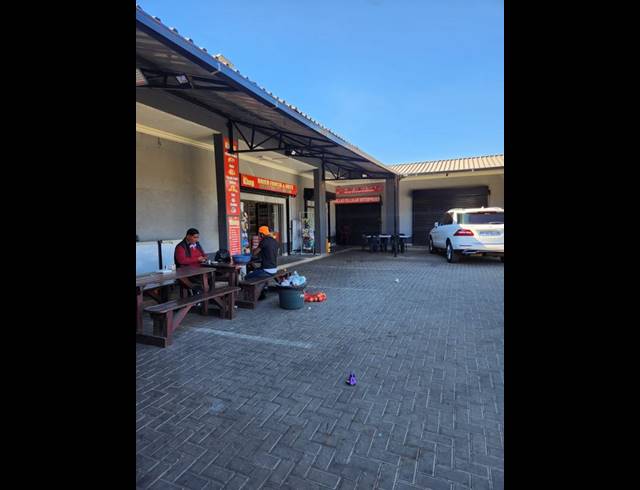 BUSINESS FOR SALE IN LAUDIUM